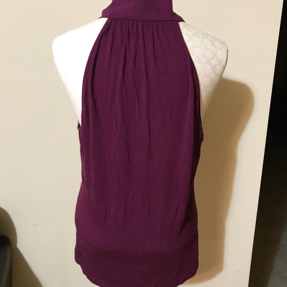 Burgundy sleeveless shirt with bow and neck - Picture 3 of 5